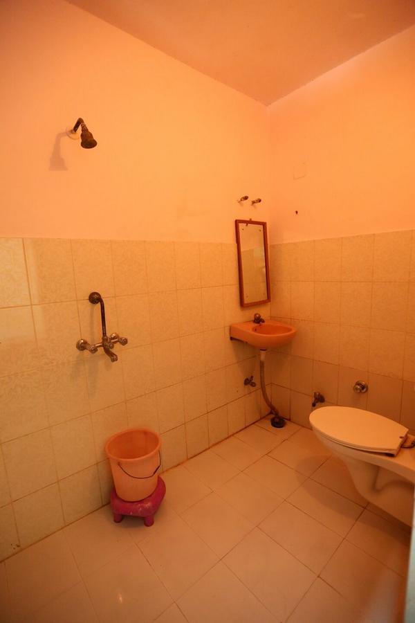 โรงแรมสาคร พาเลซ อุเดเปอร์ ภายนอก รูปภาพ
